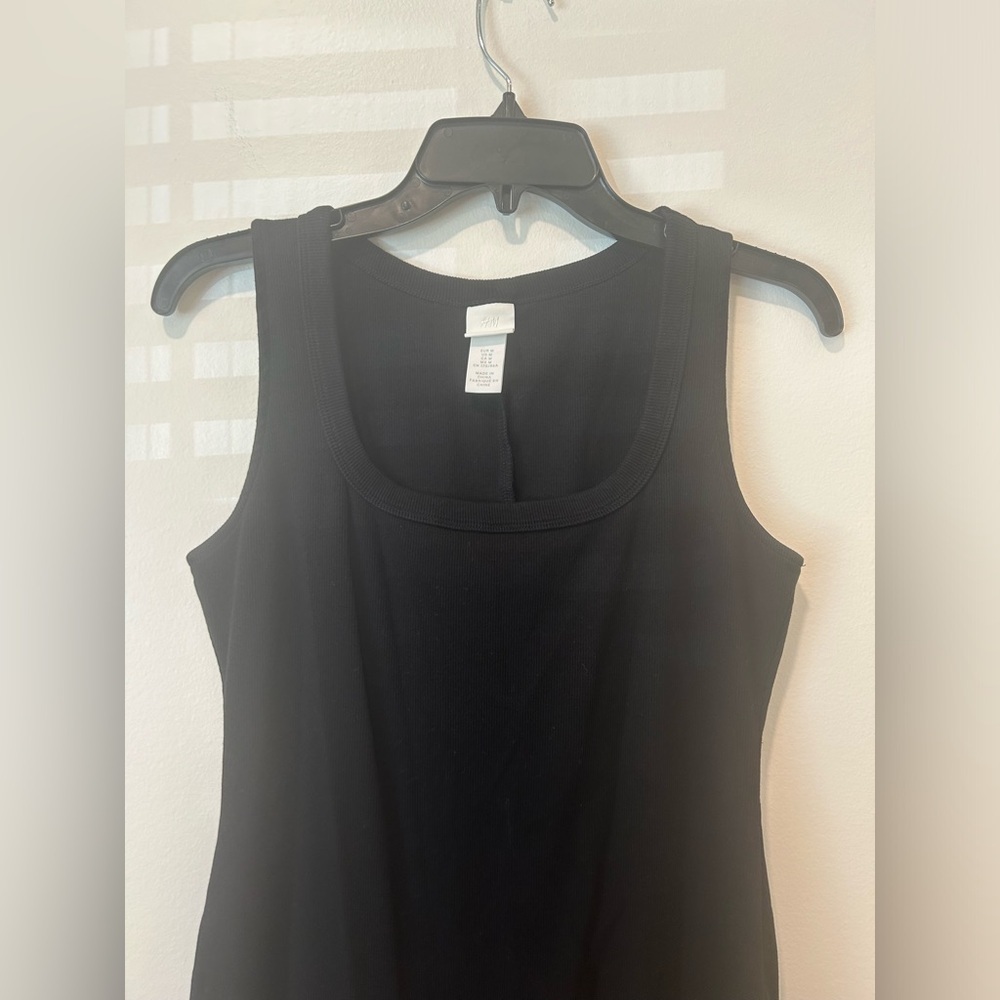 H & M black dress size medium - Picture 2 of 4